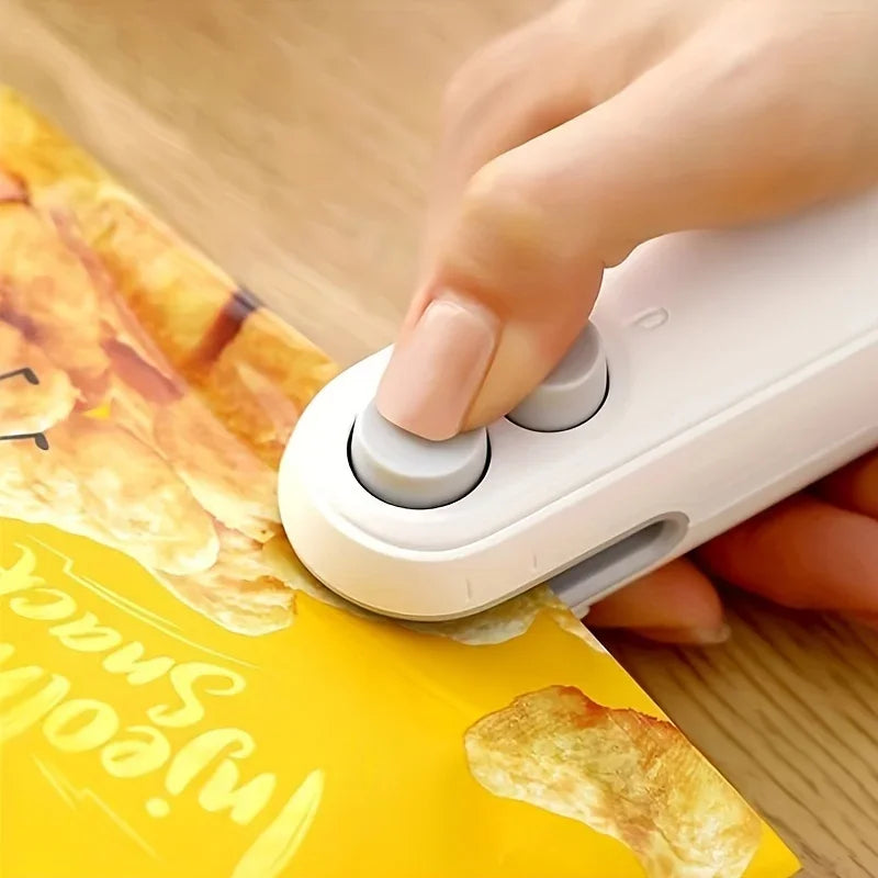 InstaSeal™ - Mini Snack Bag Sealer