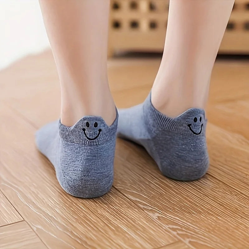 HappySocks™ – 10 Pair Soft Cotton Smiley Face Sock Collection