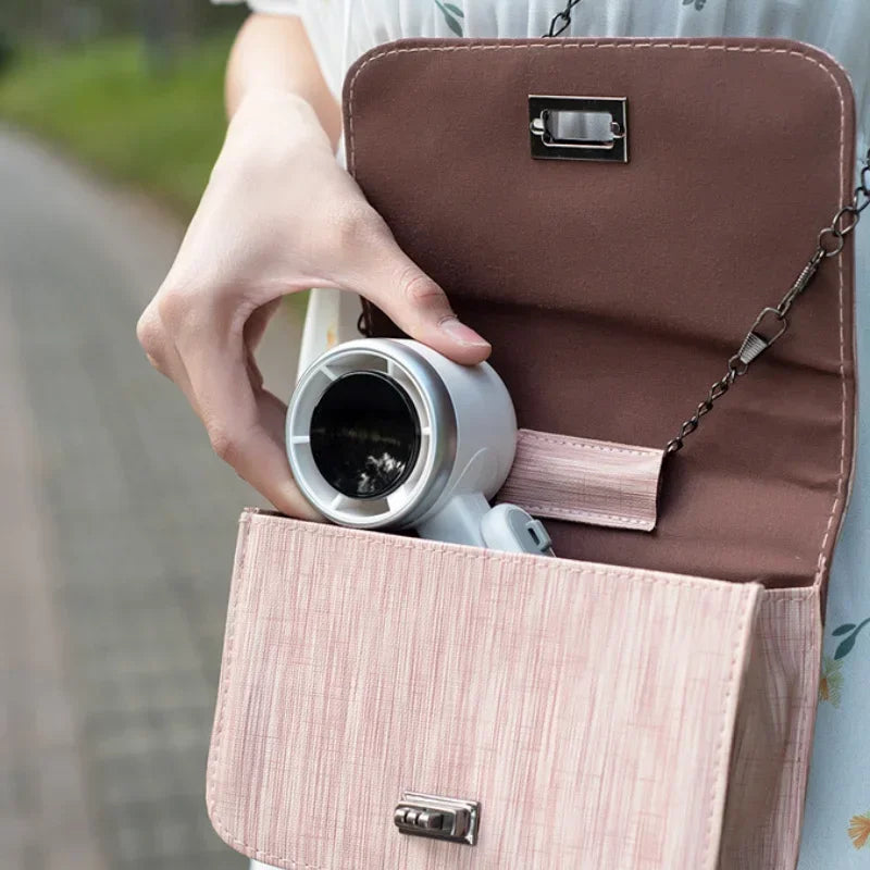 BreeziGo™ – Lightweight Cooling on the Go