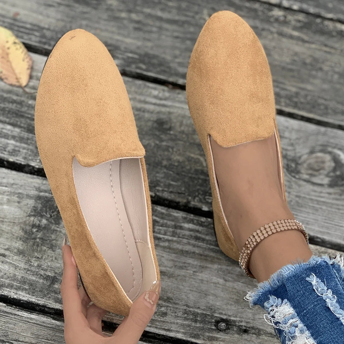 SleekWalk™ – Minimalist Toe Flats