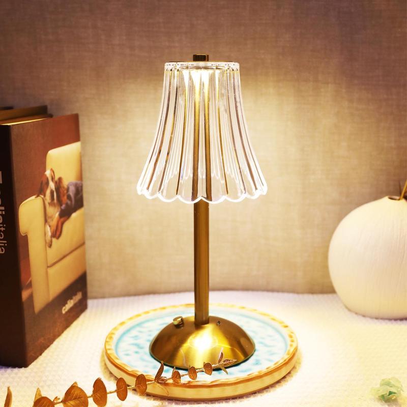 GoldBeam™ – Vintage Desk Lamp
