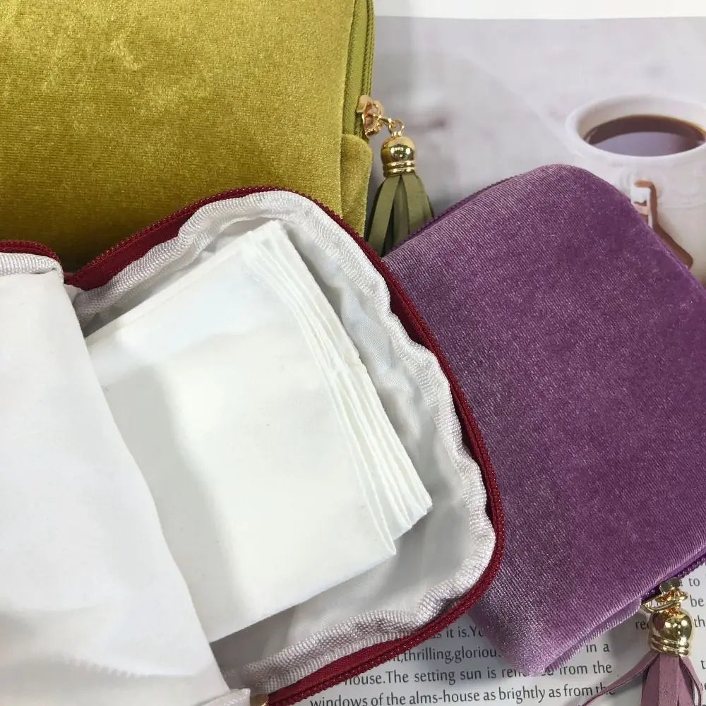 JewelCase™ – 5-Compartment Travel Jewelry Organizer Bag