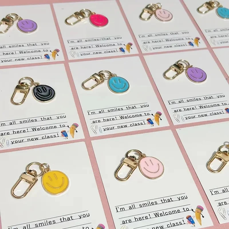 SmilePack™ – 25-Piece Smiley Face Keychain Gift Set