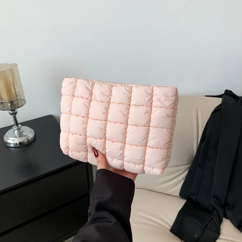BeautyVault™ – Quilted Makeup Organizer