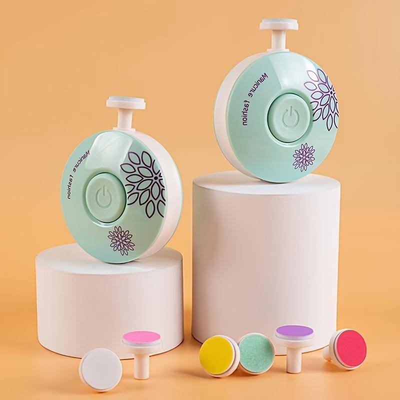 NailGlow™ – Gentle Care, Anywhere